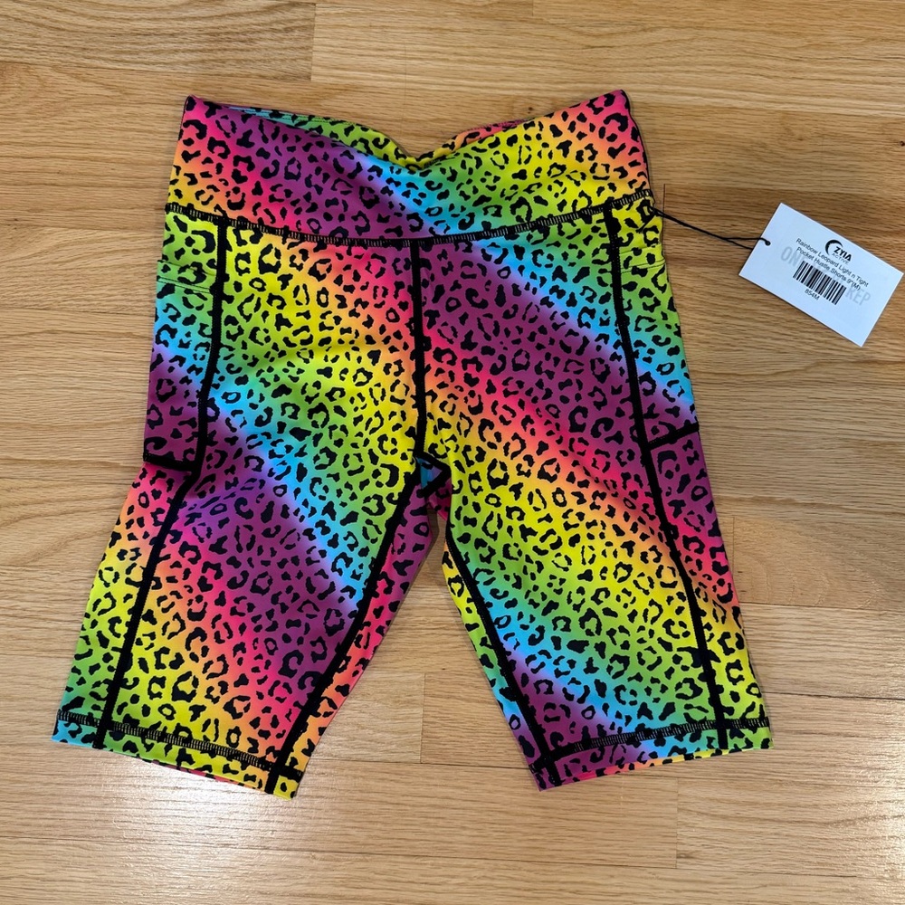 Zyia Active Rainbow Leopard Light N Tight Pocket Hustle Shorts NWT M